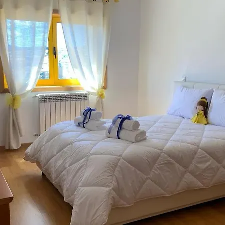 Hollywood Apartment Bragança Esterno foto